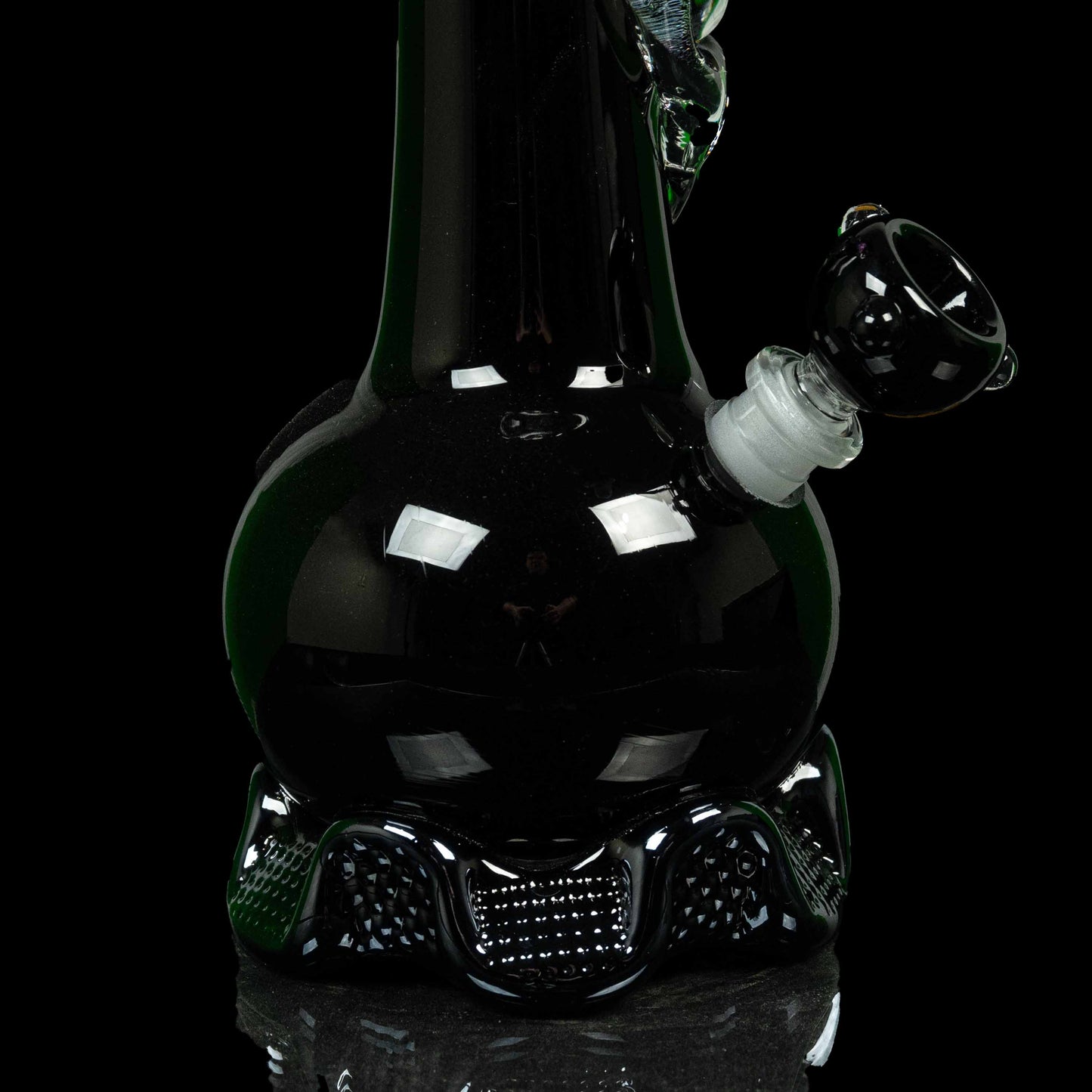 Glimmer in the dark Dichro