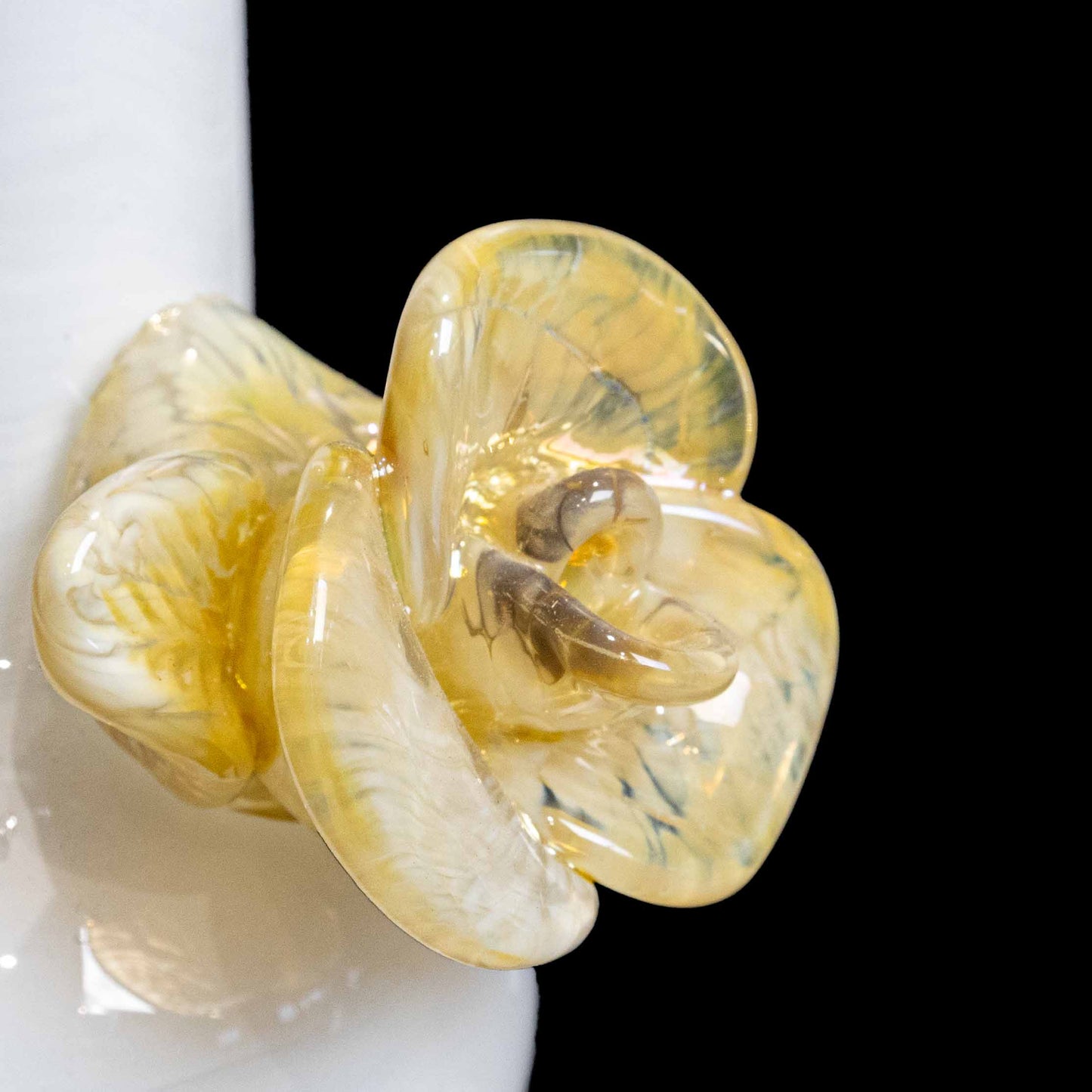 Crisp Rose