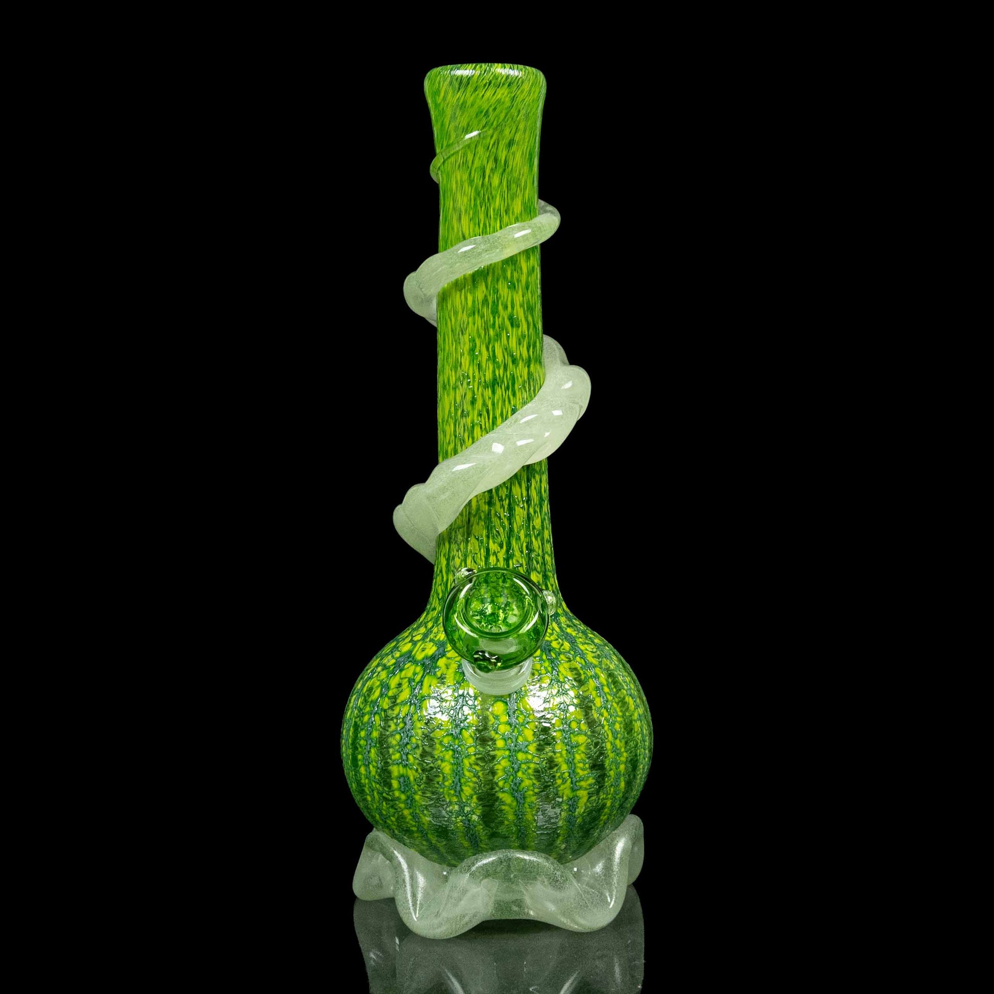 dope green bong that glows in the dark